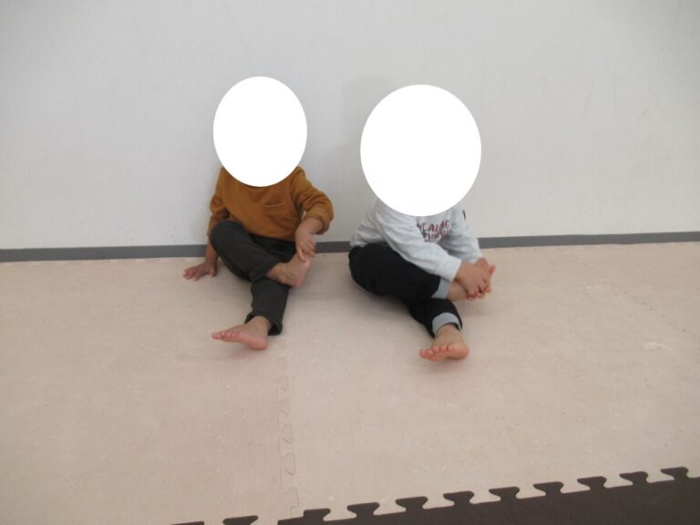 2025.12.4(木)　カップ遊び☆フープ体操　運動療育・天台・千葉市